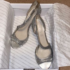 ALDO Legaynna heel glittery silver sz 7